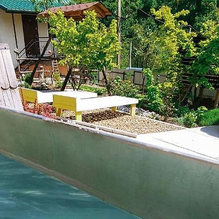 Вуличок Apartman Kamjanyi Potoki Kültér fotó