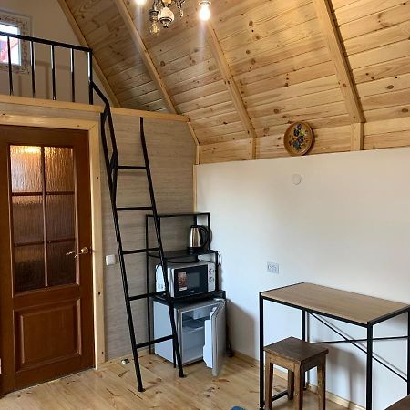 Вуличок Apartman Kamjanyi Potoki Kültér fotó