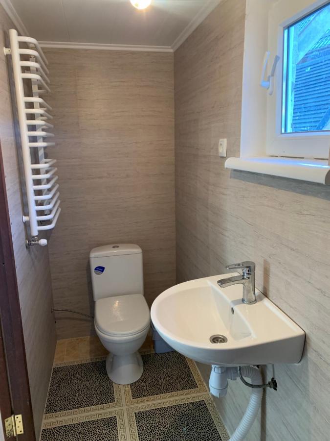 Вуличок Apartman Kamjanyi Potoki Kültér fotó